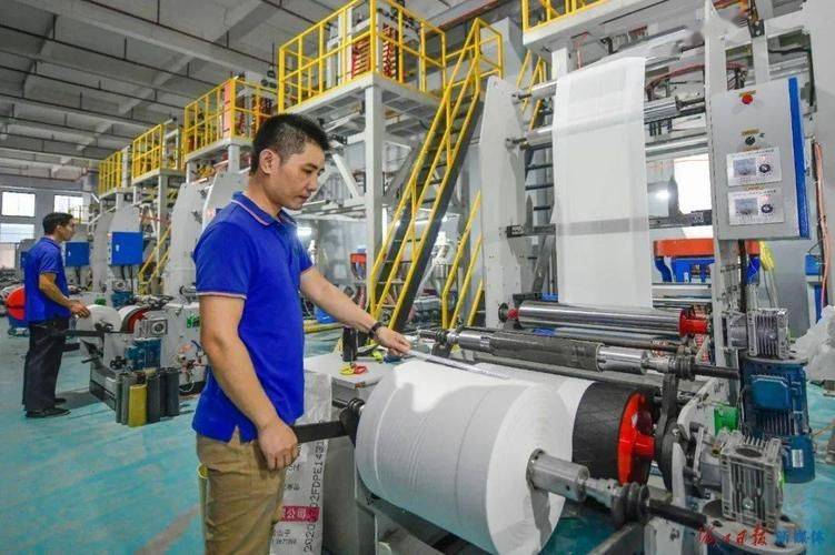 鄭州吹膜工最新招聘，行業(yè)現(xiàn)狀、職業(yè)前景與人才需求